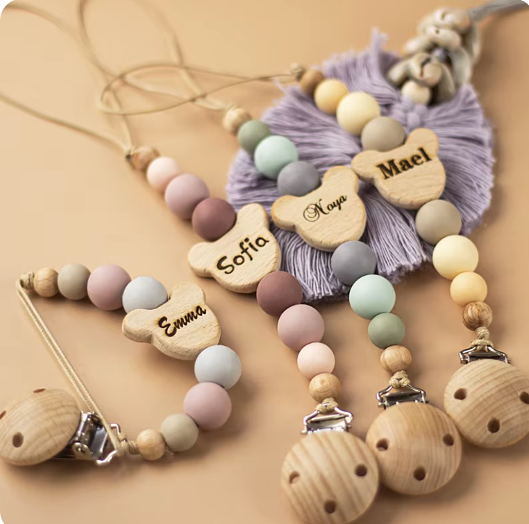 Personalized wooden pacifier clip